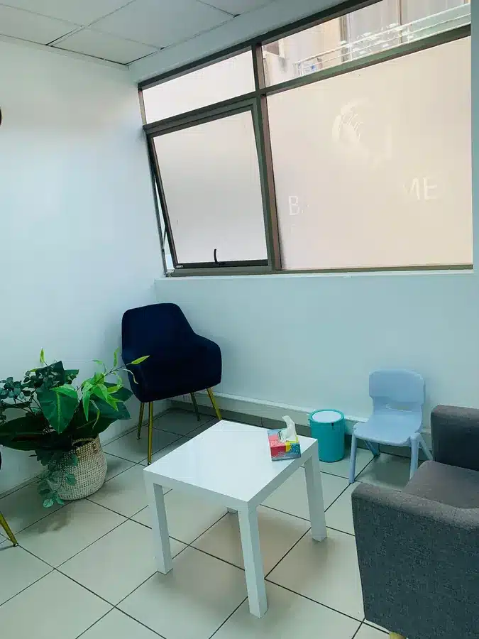 Sala de espera del centro de psiquiatría y psicología Balancemed